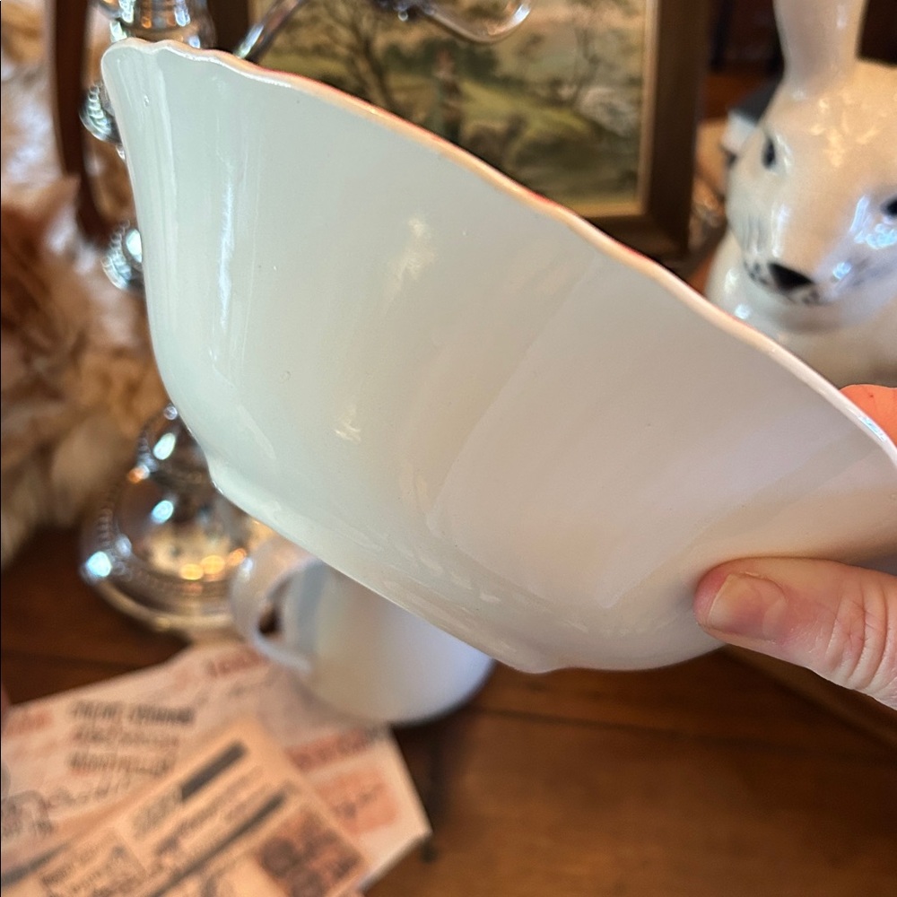 Scio Pottery Provincial “Hairpin” Serving Bowl - Picture 3 of 5